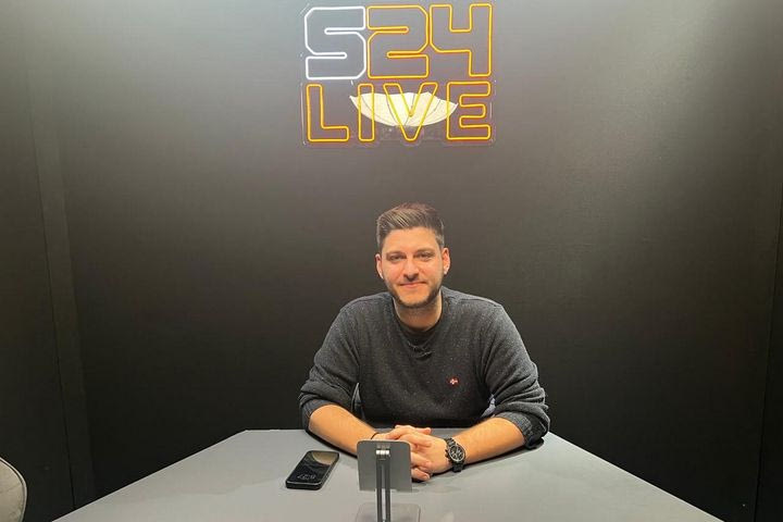 SPORT24 LIVE στο Tik Tok με τον Σταύρο Λιώση