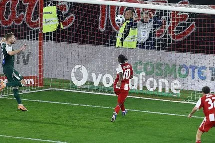 Πώς το έχασες αυτό Μαρτίνς: Η ασύλληπτη χαμένη ευκαιρία του Πορτογάλου μπροστά από το τέρμα του Παναθηναϊκού