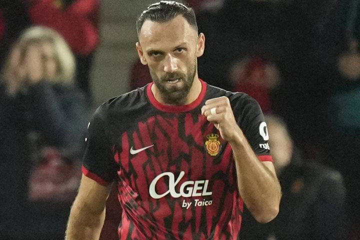 Μαγιόρκα – Σεβίλλη 4-1: Οι Νησιώτες λύγισαν με τεσσάρα Βλαχοδήμο – Αλμέιδα και ξεκόλλησαν από τη ζώνη του υποβιβασμού