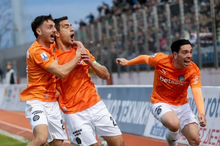 Η αποβολή του Σαλσίδο, το γκολ-πρόκρισης του ΟΦΗ, το δοκάρι του Λεβαδειακού και όλες οι μεγάλες φάσεις της Λιβαδειάς