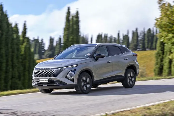 Νέα έκδοση με υβριδική τεχνολογία SHS για το premium SUV Omoda 5- Αυτονομία 1.000 χιλιομέτρων από 24.900 ευρώ