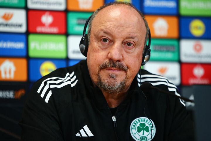 Μπενίτεθ: "Δεν είμαστε ηλίθιοι, βρήκαμε περισσότερα θέματα από ό,τι περιμέναμε, είμαστε στην ίδια κατεύθυνση με τους διευθυντές"