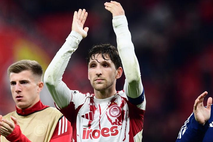 Ρέτσος: “Δεν ξέρω αν μας αφήνει με το κεφάλι ψηλά ο αποκλεισμός, αλλά έχουμε πολύ καλή ομάδα και αξίζουμε το πρωτάθλημα”