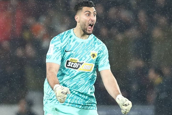 Τα "τείχη" της Stoiximan Super League: Ο απόλυτος Στρακόσα, ο εξαιρετικός Τζολάκης και ο σταθερός Παβλένκα