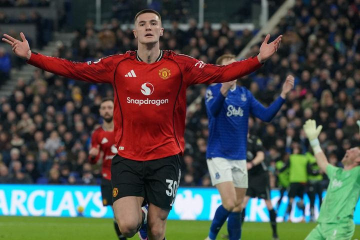 Έβερτον – Μάντσεστερ Γιουνάιτεντ 0-1: Ο Σέσκο αποδείχθηκε χρυσή αλλαγή και οι Κόκκινοι Διάβολοι πάτησαν πάλι τετράδα