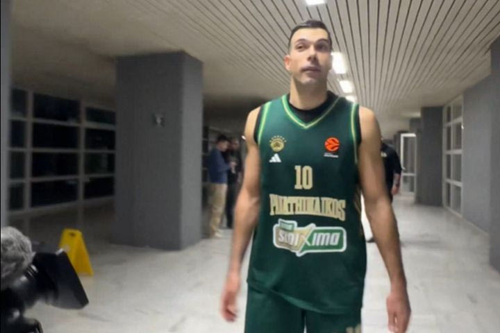 Παναθηναϊκός – Ρεάλ: Η έκρηξη στα πράσινα αποδυτήρια όταν μπήκε ο Γκραντ και το “μη βαράς” του Σλούκα