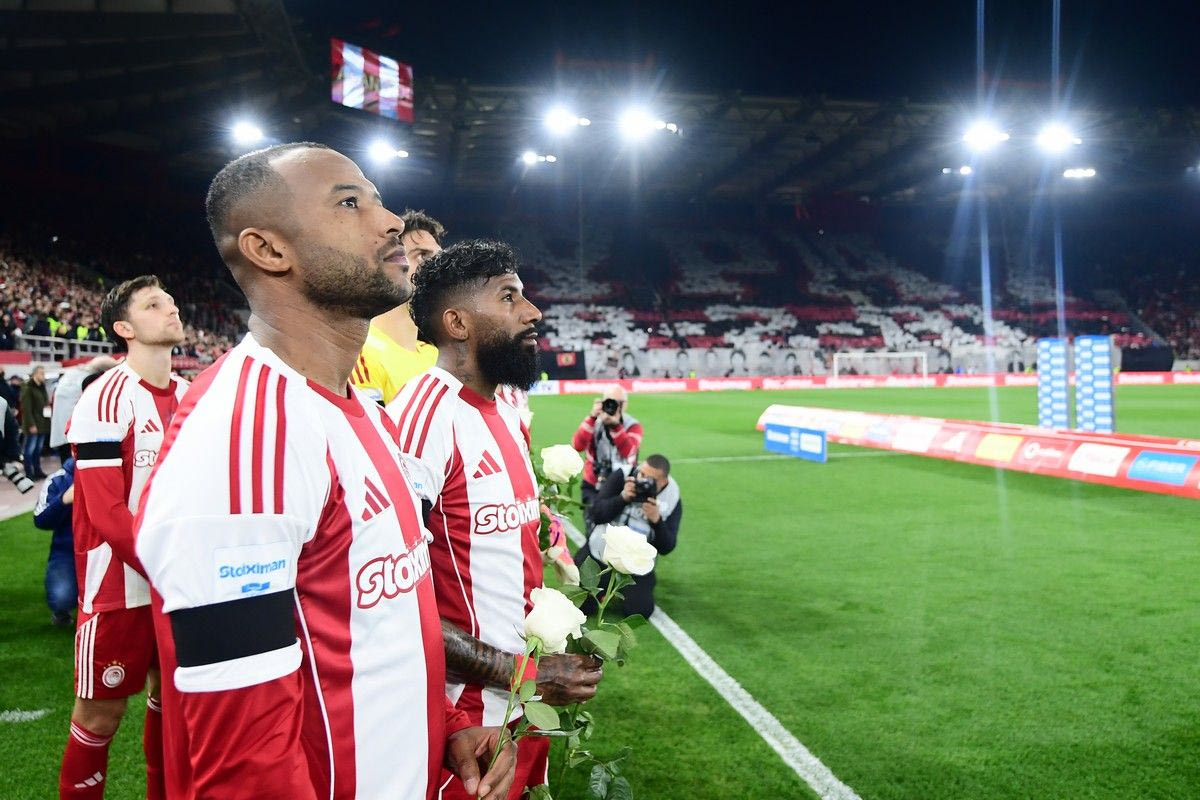 Ολυμπιακός – Παναθηναϊκός: Συγκίνηση στο Καραϊσκάκης με την προβολή του VIDEO για τα θύματα της Θύρας 7