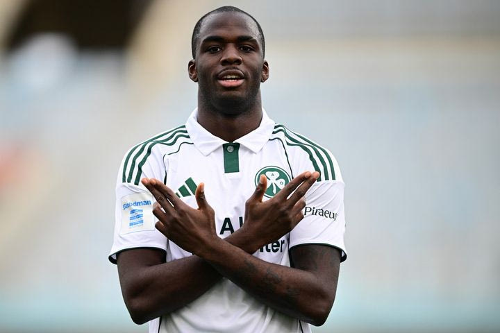 Batman Τεττέη: Τι σήμαινε ο πανηγυρισμός του φορ του Παναθηναϊκού με τον ΟΦΗ