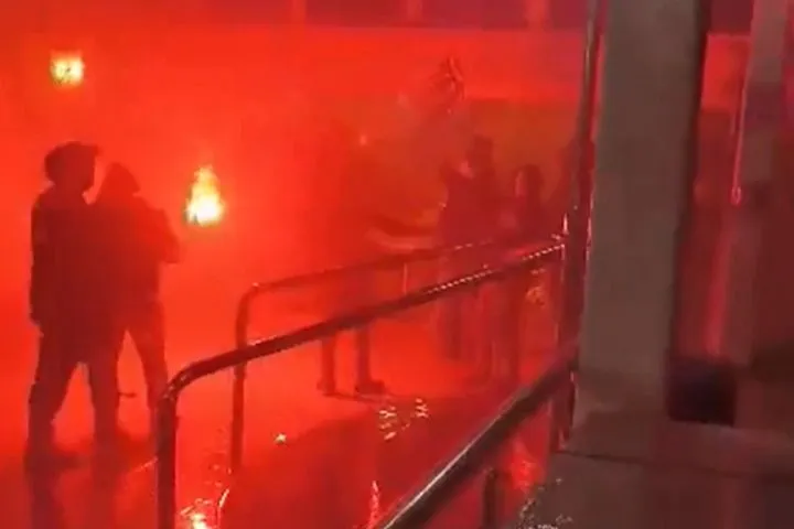 Παράνοια από τους οπαδούς του ΟΦΗ στο πλοίο πριν τον ημιτελικό με τον Λεβαδειακό για το Κύπελλο Ελλάδας Betsson