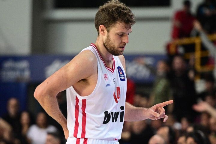 Ολυμπιακός: Πήγε Κρήτη γεμάτος και χαρούμενος, γυρίζει σακατεμένος