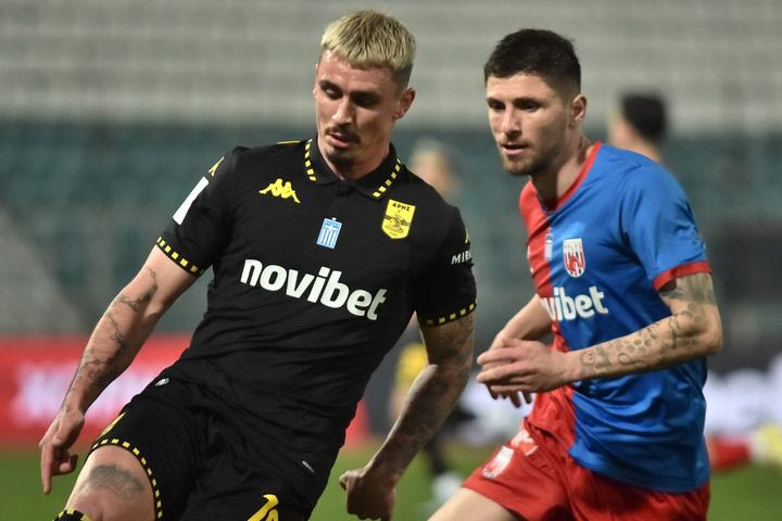 Ο Άρης των 10 παικτών έμεινε όρθιος στο Πανθεσσαλικό με κέρβερο Αθανασιάδη, ανώτερος ο Βόλος έβαλε τέλος στο σερί ηττών