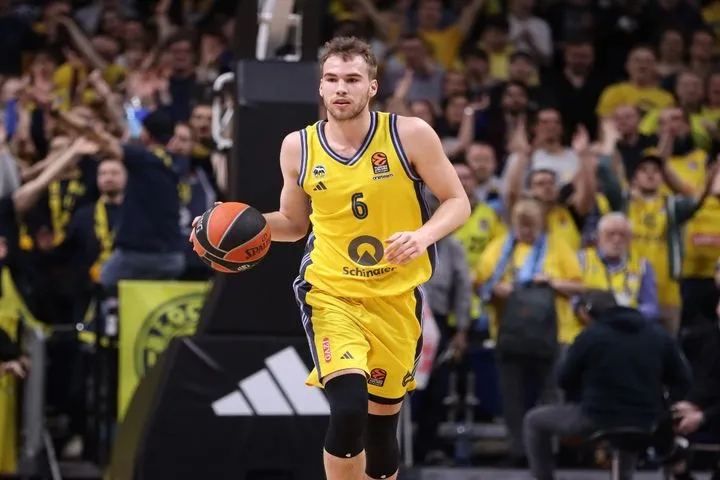 Η Μπάμπεργκ στέρησε από την Άλμπα το Κύπελλο Γερμανίας στην τελευταία περίοδο