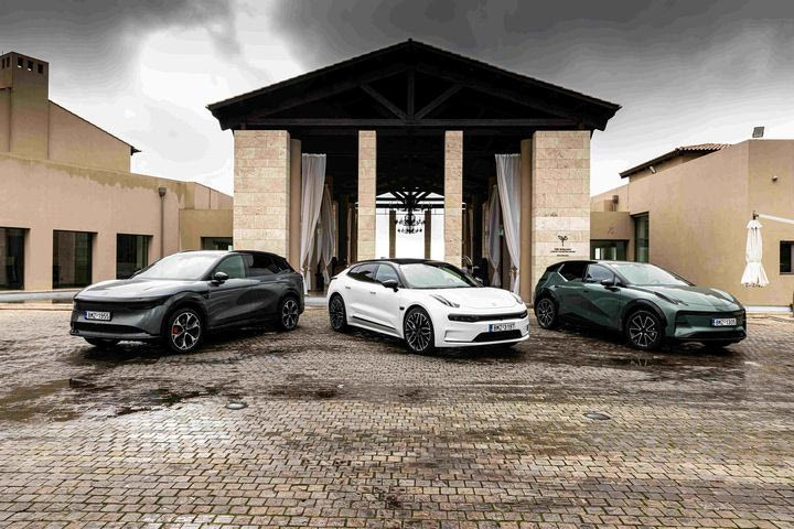 From A to Zeekr. Η καμπάνια λανσαρίσματος που επαναπροσδιορίζει την Premium Tech αυτοκίνηση στην Ελλάδα