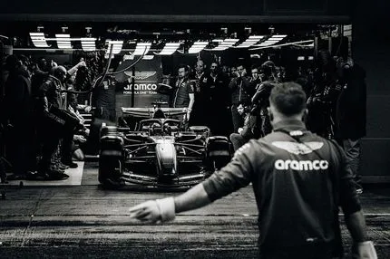 Ο Ράσελ προβλέπει και πέμπτη ομάδα στις κορυφαίες της F1 το 2026