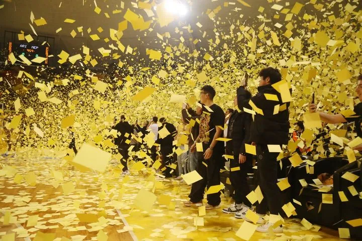 Ποινή στον Άρη Betsson για το τελετουργικό με τα χαρτάκια πριν την αναμέτρηση με την Νεπτούνας στο EuroCup