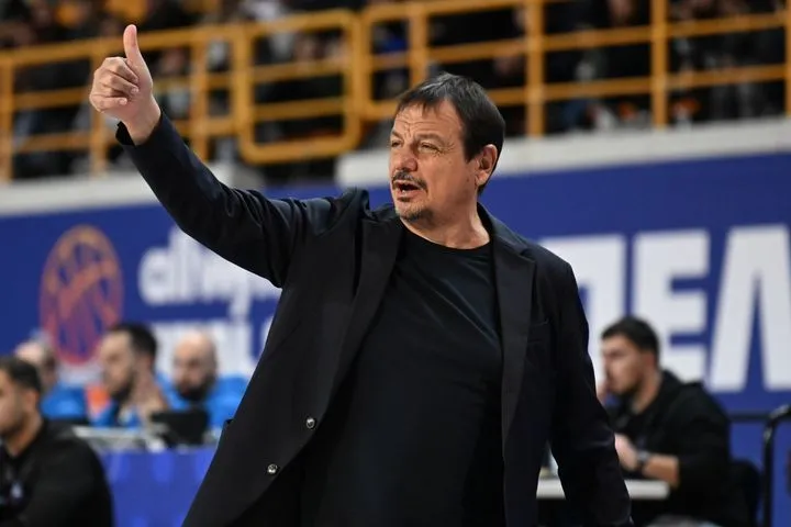 Αταμάν για Χέιζ-Ντέιβις: “Στο μέλλον θα είναι σίγουρα πολύ καλύτερος”