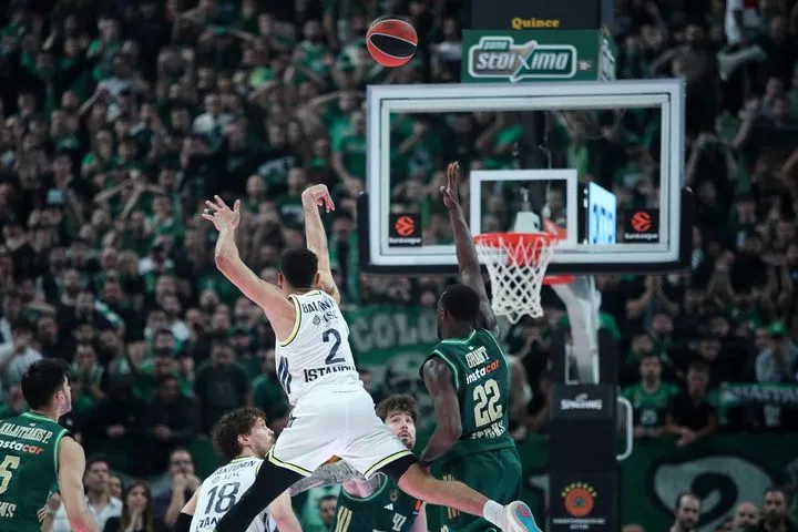 Παναθηναϊκός AKTOR – Φενέρμπαχτσε: Το συγκλονιστικό buzzer-beater του Μπάλντουιν στο φινάλε