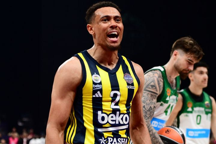 Το buzzer beater του Μπόλντγουιν άλλαξε τις αποδόσεις της Euroleague