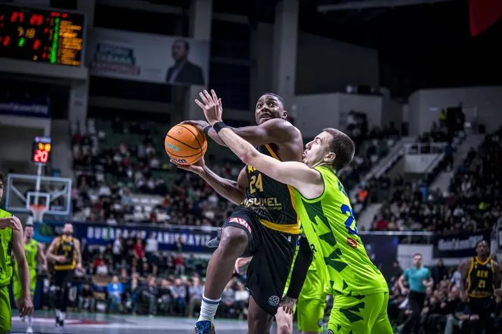 Σπουδαίο διπλό επί της Τόφας στην παράταση με Μπάρτλεϊ - Γκρέι και 3/3 για την ΑΕΚ στους 16 του BCL