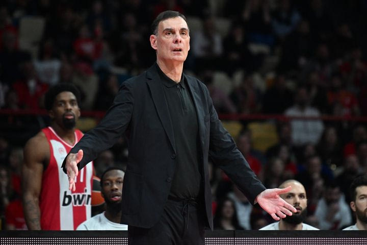 Μπαρτζώκας: “Περιμένουμε απελπισμένα να επιστρέψουν οι πόιντ-γκαρντ που είναι εκτός για να δώσουν ξεκούραση σε άλλους παίκτες”