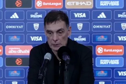Μπαρτζώκας: "Οι παίκτες παίρνουν τις αποφάσεις, αλλά δεν μπορώ να παραπονεθώ για αυτό"