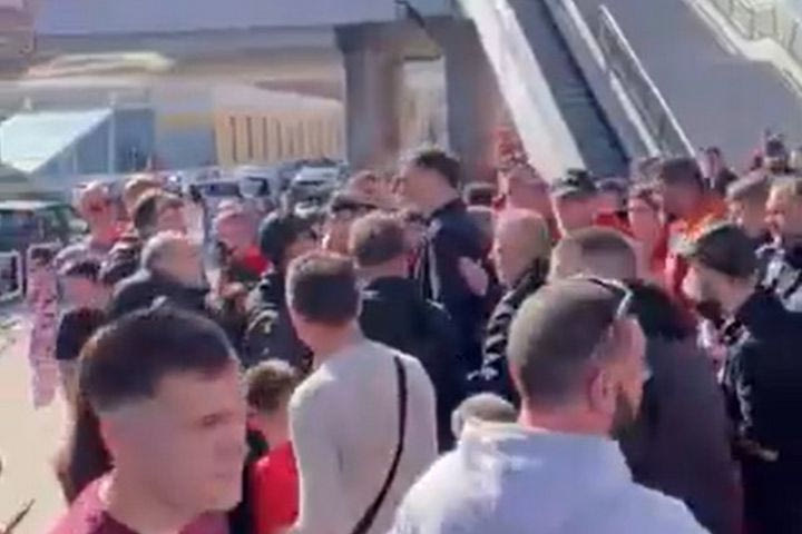 Ολυμπιακός: Στήριξη σε Μπαρτζώκα και στο μνημόσυνο για τα θύματα της Θύρας 7