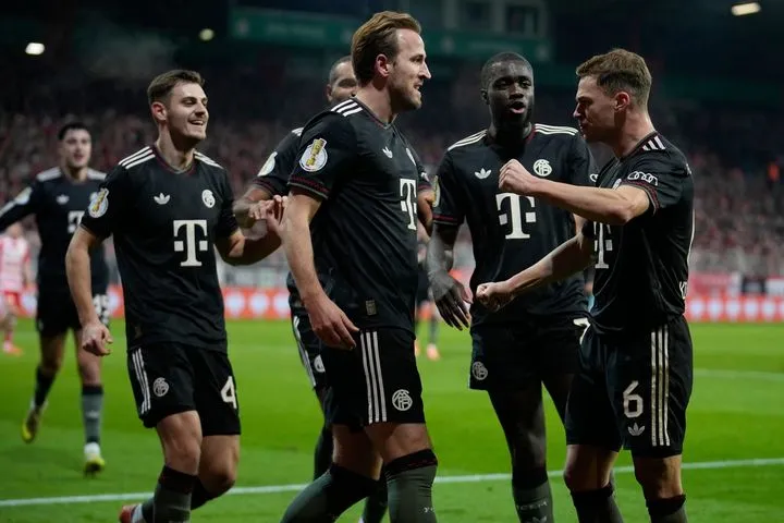 Μπάγερν – Λειψία 2-0: Οι Βαυαροί καθάρισαν το ματς σε τρία λεπτά και προκρίθηκαν στα ημιτελικά του Κυπέλλου Γερμανίας