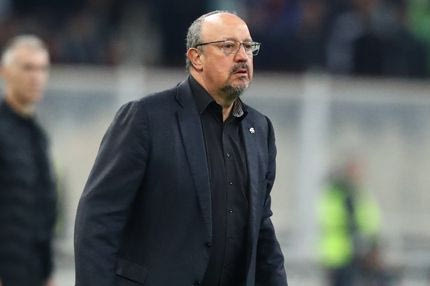 Μπενίτεθ: “Να δούμε ποιους θα έχουμε διαθέσιμους και θ’ αποφασίσουμε το ποιο είναι το καλύτερο αγωνιστικό πλάνο”