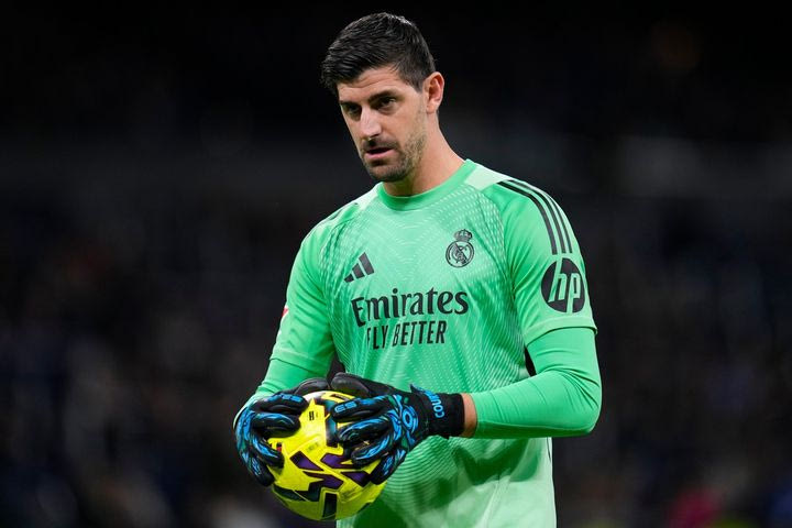 Κουρτουά: “Πιστεύω 100% αυτά που είπε ο Βινίσιους, εκείνος αποφάσισε να συνεχίσουμε το παιχνίδι με την Μπενφίκα”