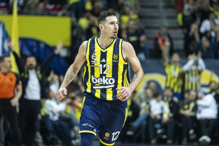 Παρί – Φενέρμπαχτσε 90-92: Η ομάδα του Γιασικεβίτσιους επιβίωσε και πήρε το ματς-θρίλερ κόντρα στους Παριζιάνους