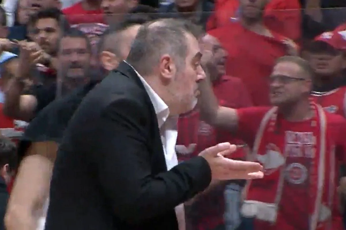 Ο Στέφανος Δέδας αποβλήθηκε λόγω χειρονομίας στο ντέρμπι της Χάποελ Τελ Αβίβ με τη Χάποελ Ιερουσαλήμ