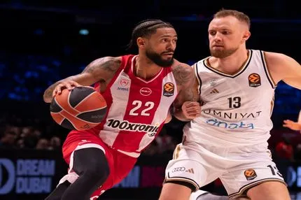 Τα highlights από την αναμέτρηση του Ολυμπιακού κόντρα στη Dubai BC