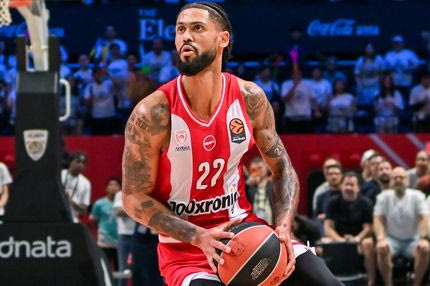 Τρίποντη καταιγίδα από το ΑΙ στο Ολυμπιακός – Ερυθρός Αστέρας