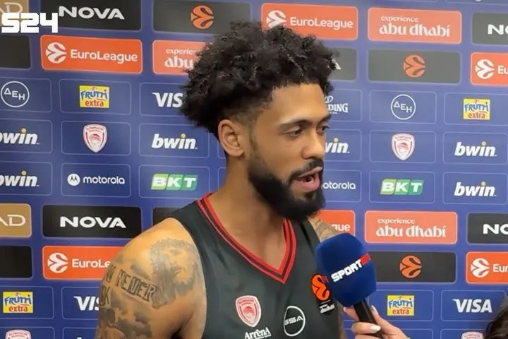 Ο Τάιλερ Ντόρσεϊ στο SPORT24: “Η αγκαλιά του Μπαρτζώκα, ήταν μία πράξη αγάπης και υποστήριξης”