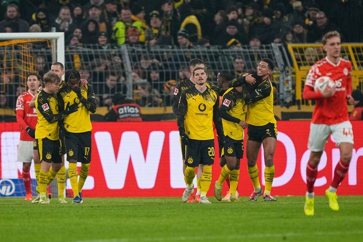 Ντόρτμουντ – Μάιντς 4-0: Με εμφατικό τρόπο πλησίασε την Μπάγερν