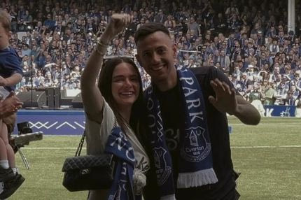 Το ξέσπασμα της συντρόφου του Ντουάιτ Μακνίλ μετά τη μεταγραφή στην Κρίσταλ Πάλας που ναυάγησε