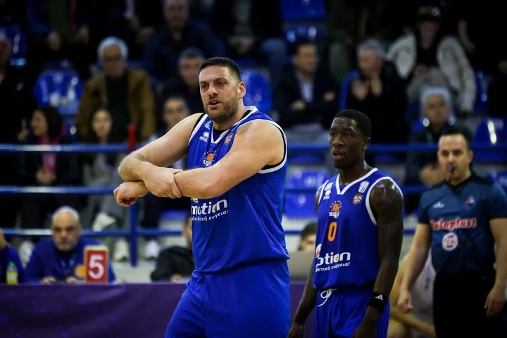 Elite League: Η Χαλκίδα πήρε τη νίκη στην παράταση κόντρα στους Σοφάδες, σπουδαίο διπλό για το Λαύριο