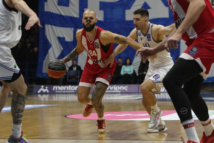 Αυτά έκανε ο Εβάν Φουρνιέ στη νίκη του Ολυμπιακού επί του Ηρακλή