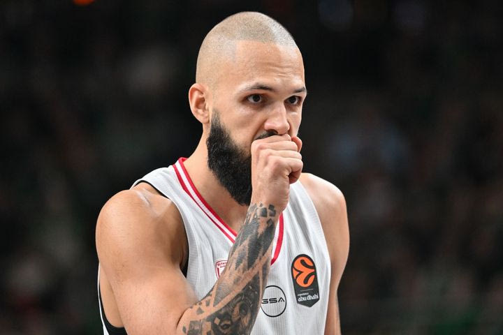 Η λύσσα του Φουρνιέ, ο δήμιος Γκος και το αμήχανο “Γκοσάκι”