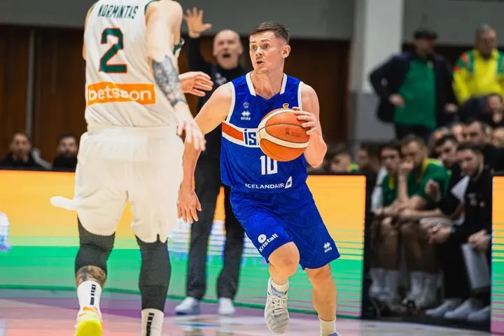 Η Ισλανδία έχανε με 21 πόντους στο 34′ αλλά με επική ανατροπή και buzzer-beater του Φρίντρικσον ξέρανε τη Λιθουανία