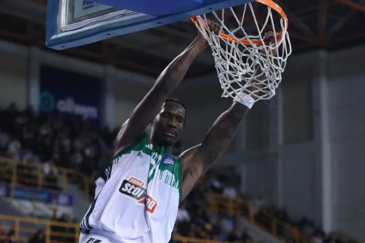 Κάρφωμα του Χέιζ-Ντέιβις στον αιφνιδιασμό