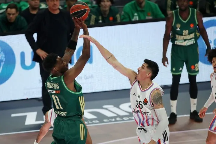 Παναθηναϊκός AKTOR – Παρί: Τρίποντο του Χέιζ-Ντέιβις από ασίστ του Σορτς