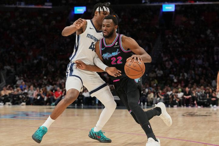 NBA: Θετικά αποτελέσματα για Πέλικανς και Χιτ