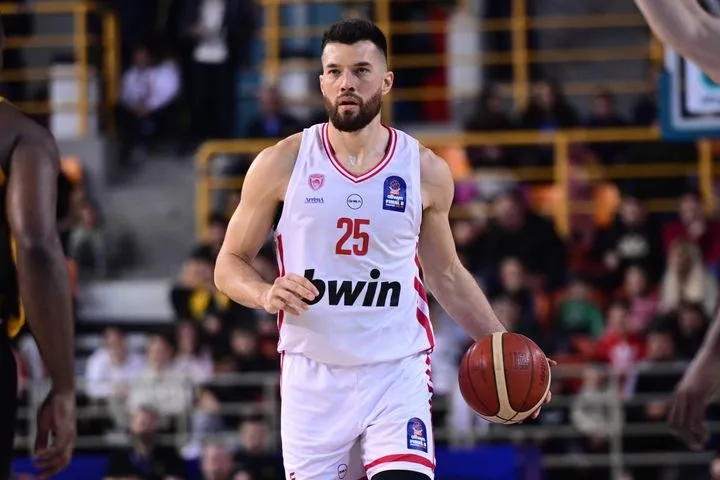 Τα highlights της νίκης του Ολυμπιακού επί της ΑΕΚ στο Allwyn Final 8