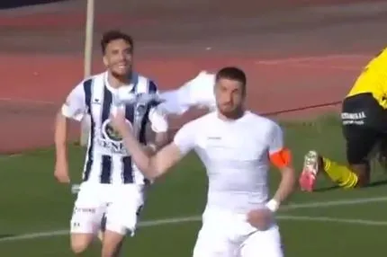 Το γκολ της ανόδου του Ηρακλή στη Stoiximan Super League από τον Κούστα