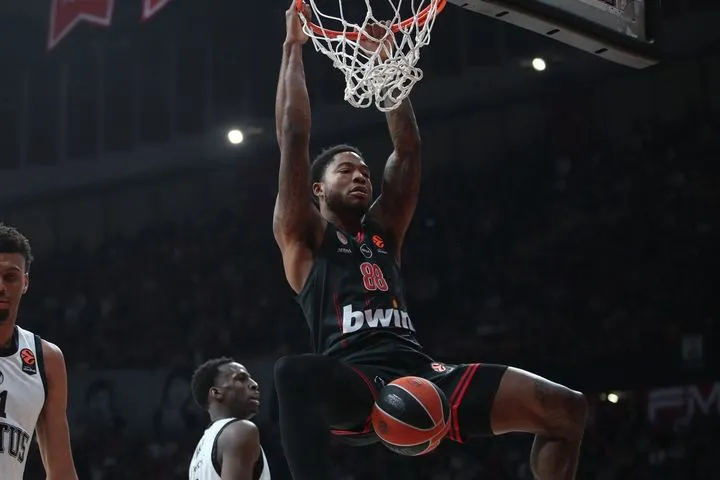 Τα highlights της καταιγιστικής εμφάνισης του Ολυμπιακού απέναντι στη Βίρτους