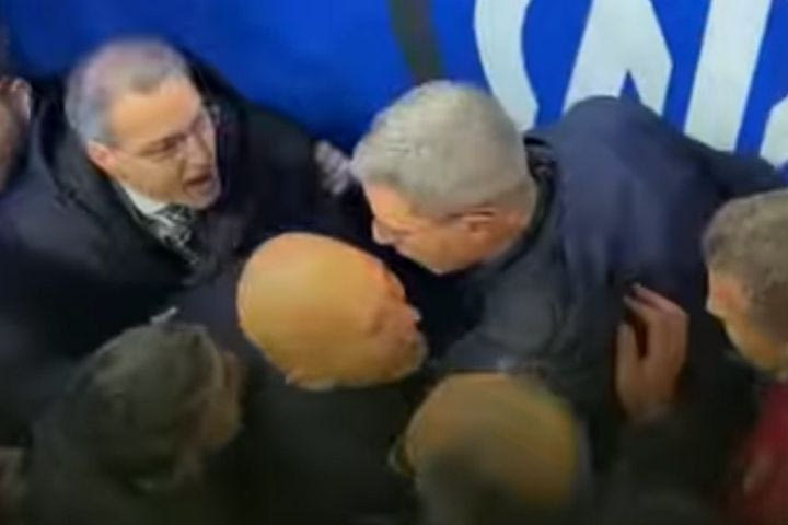 Τιμωρίες για Κιελίνι και Κομόλι, για το ξέσπασμά τους στο χαμένο ντέρμπι με την Ίντερ