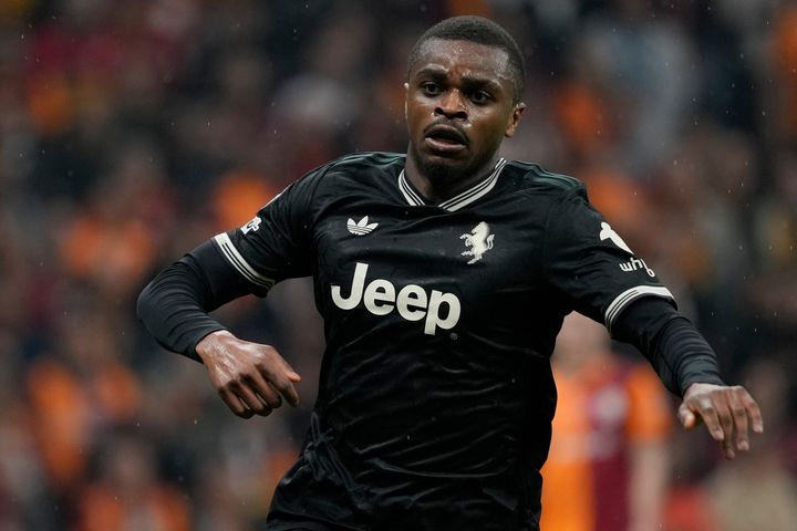 Καλούλου: “Έκλεισα το τηλέφωνό μου μετά το ντέρμπι με την Ίντερ, δεν πρέπει να παίρνεις προσωπικά την κριτική”