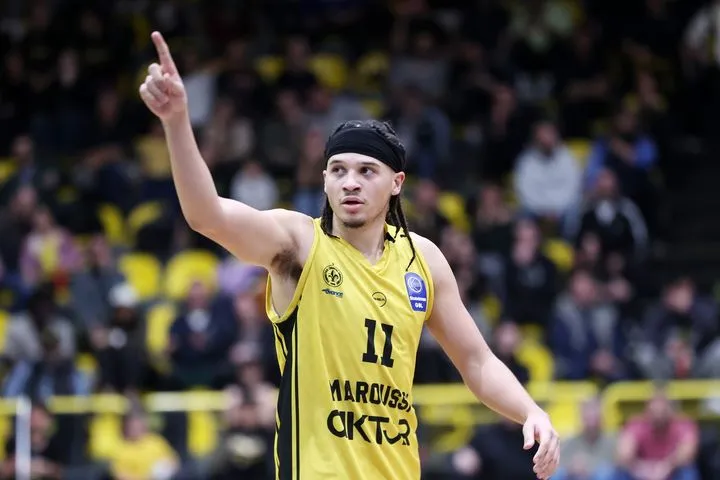 Με ήρωα τον Κινγκ το Μαρούσι επικράτησε της Καρδίτσας και έβαλε φωτιά στη μάχη της παραμονής