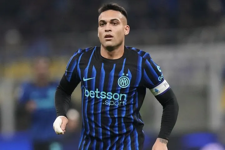 Ίντερ: Σοβαρό πλήγμα με Λαουτάρο – Εκτός δράσης για τουλάχιστον τρεις εβδομάδες